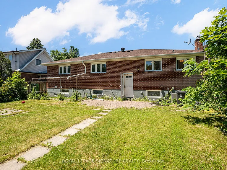 141 Oakmeadow Blvd #MAIN — Photo 34
