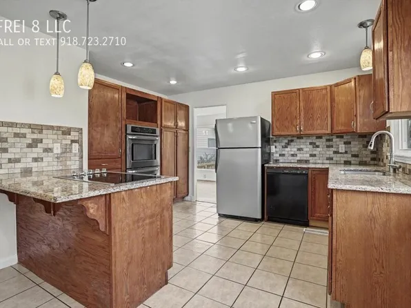 3802 S Allegheny Ave, Tulsa, OK 74135