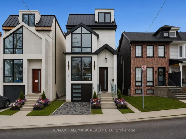 10 Wheeler Ave, Toronto, ON M4L 3V2