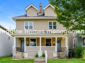 886 E Fulton St, Columbus, OH