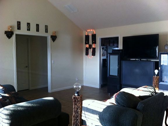 5th image of 4700 Marble Dr