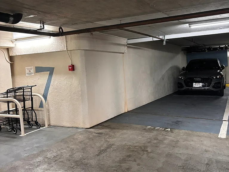 1212 Nuuanu Ave #2307 — Photo 12