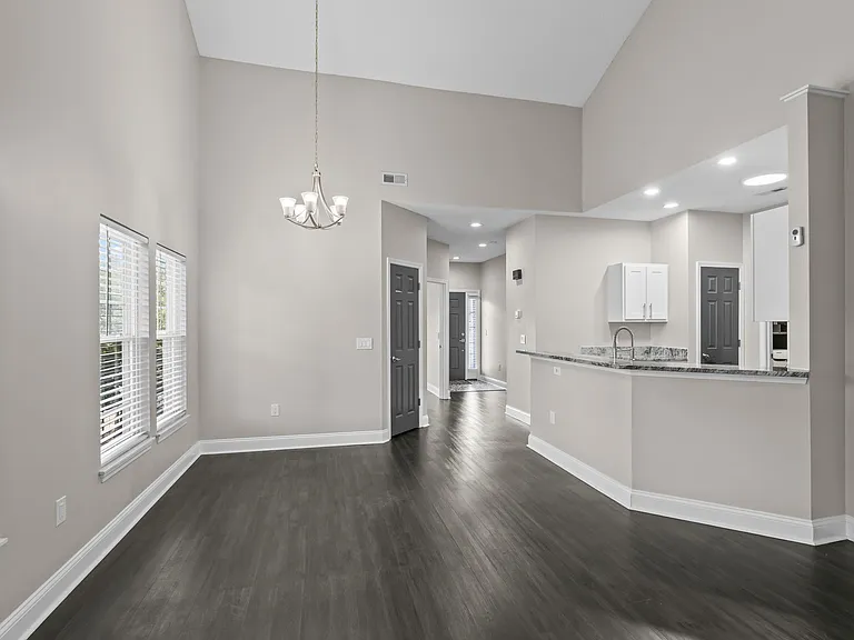 5026 Belleglen Ct #202 — Photo 15