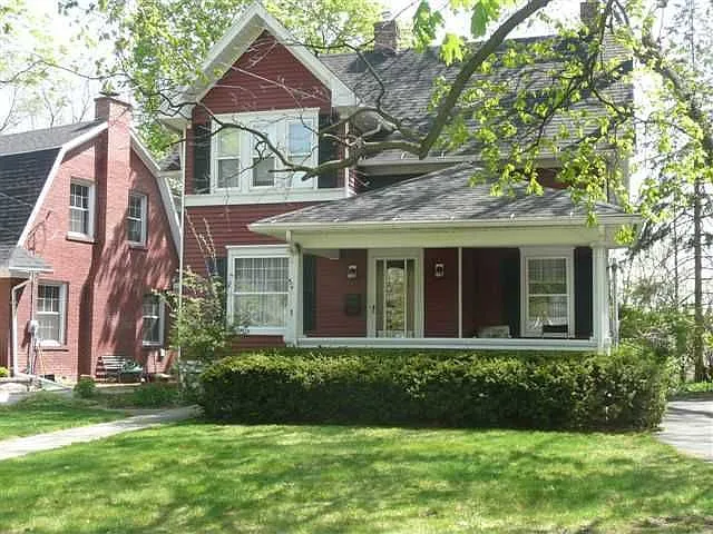 520 River Rd photo 1