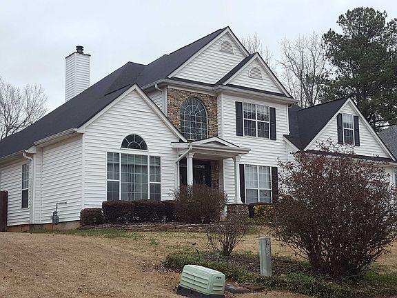 3rd image of 160 McIntosh Place Dr