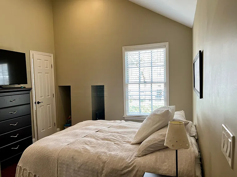 4553 Village Springs Pl — Photo 17