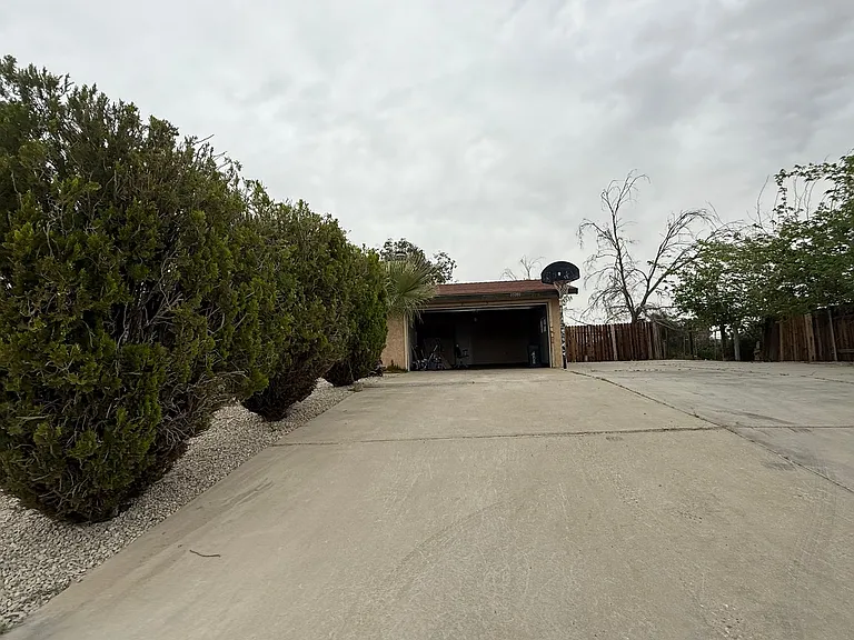 15991 N Culver Rd — Photo 38