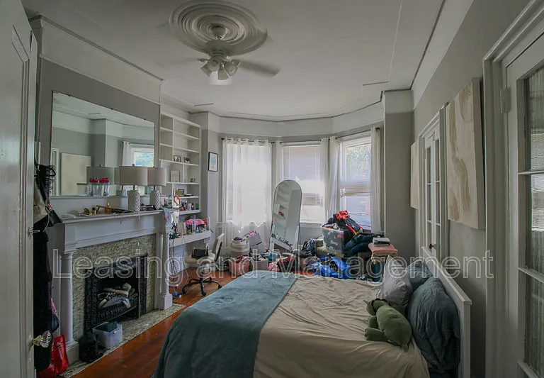 208 Calhoun St #A — Photo 6