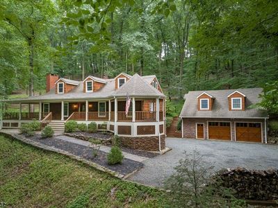 1 Dinner Pot Rd, Tewksbury Township, NJ, 07830