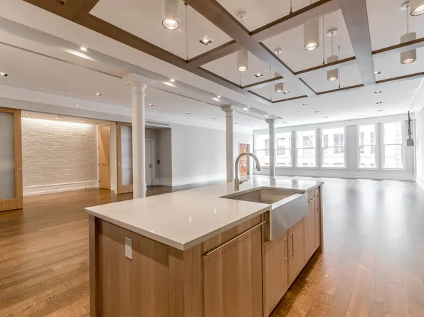 492 Broome Street image 2 of 11