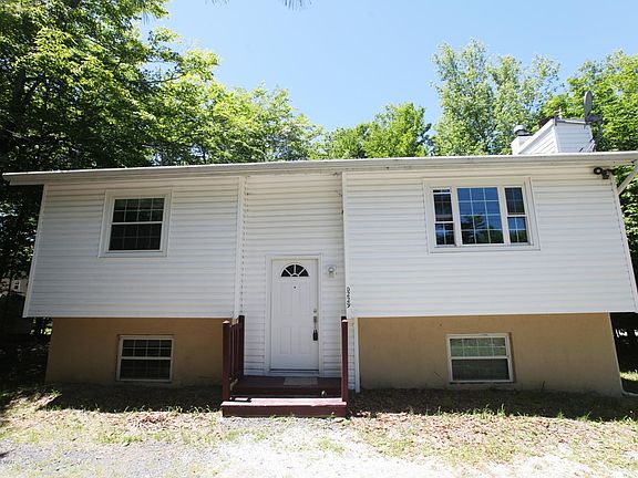 2nd image of 3076 Briarwood Dr