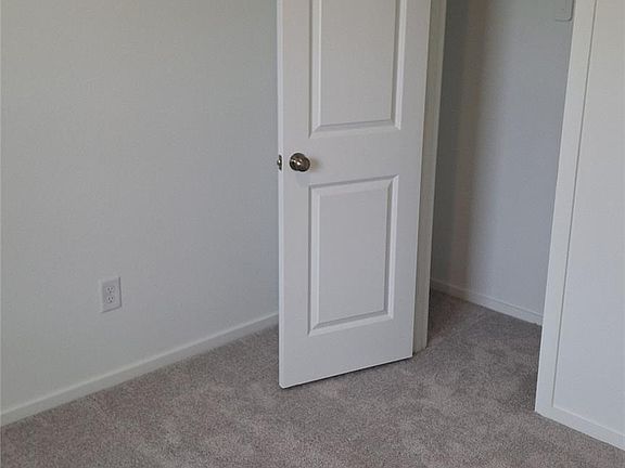 4th image of 16126 Rustic Prairie Dr