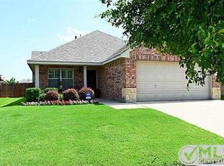 640 Darlington Trl, Fort Worth, TX 76131