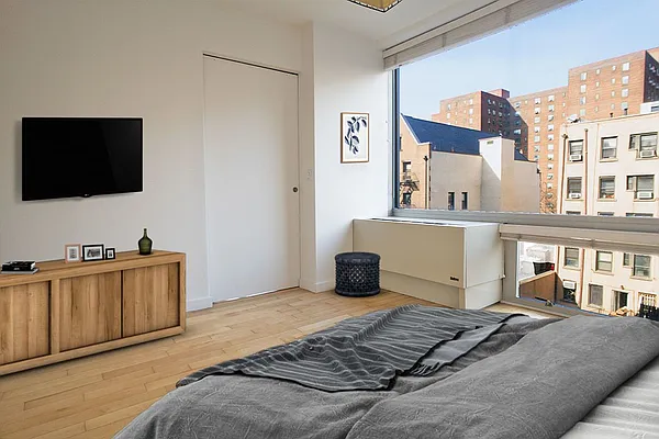 Rented by Compass | media 23