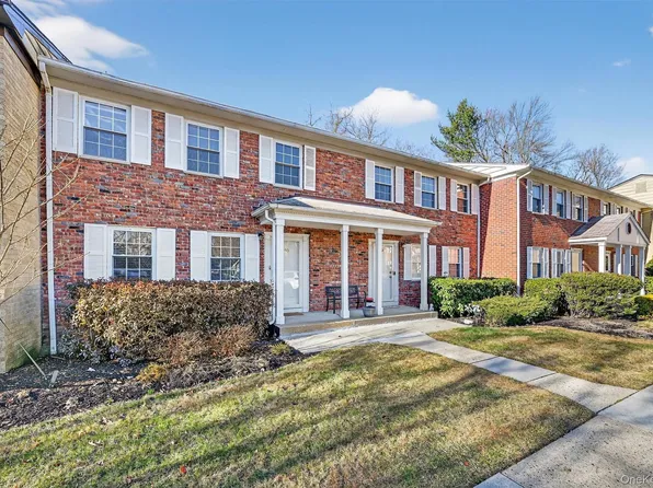 410 Pawnee Court, Suffern, NY 10901