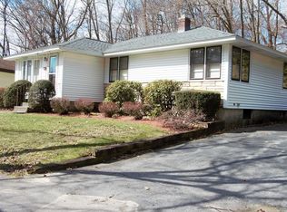 60 S Flagg St, Worcester, MA 01602
