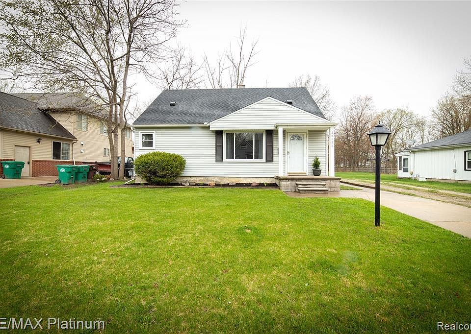 1st image of 28826 Hennepin St