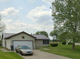 1150 S Jackson St, Nappanee, IN 46550