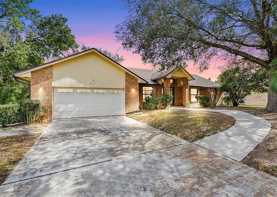 1st image of 6219 Merridith Erin Ln