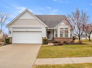 3187 Mackenzie Dr, Howell, MI