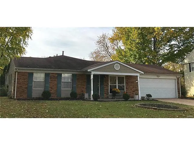 1412 Vicksburg Dr photo 1