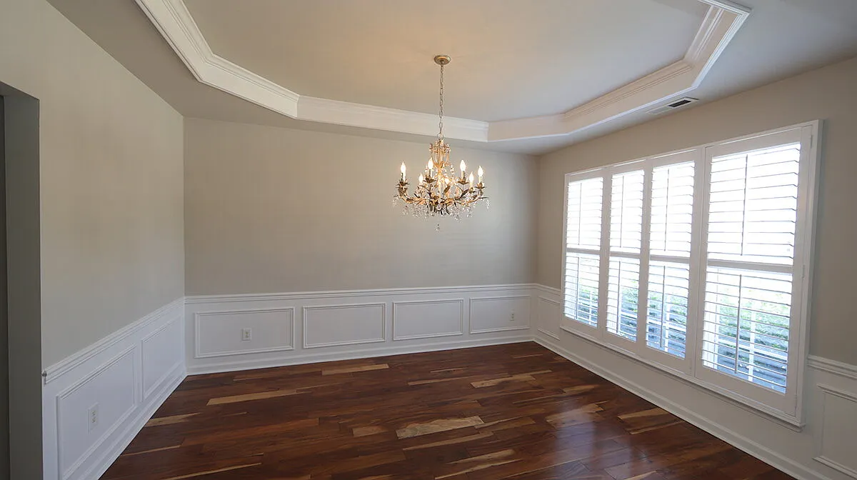 4 bed, 2.5 bath, 2014 sqft, $2,695 — Photo 2