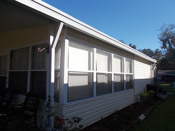 4th image of 38200 Woodside Ln