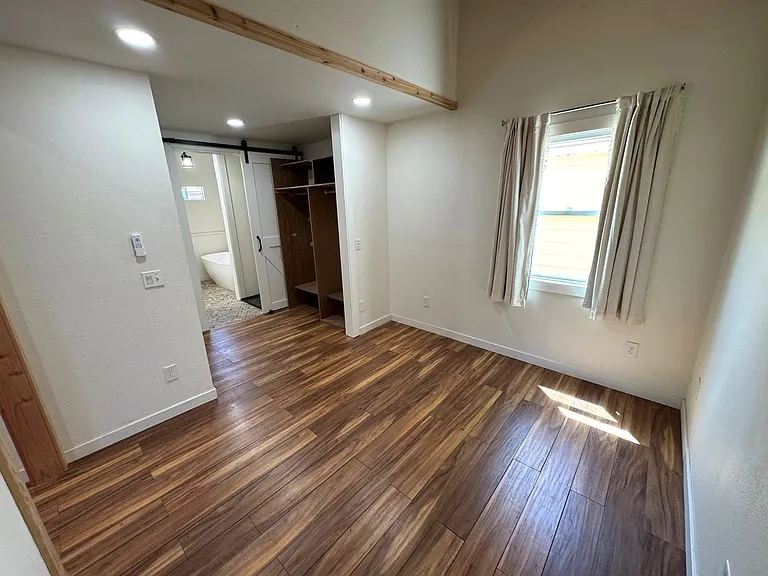 37 Olive St — Photo 12