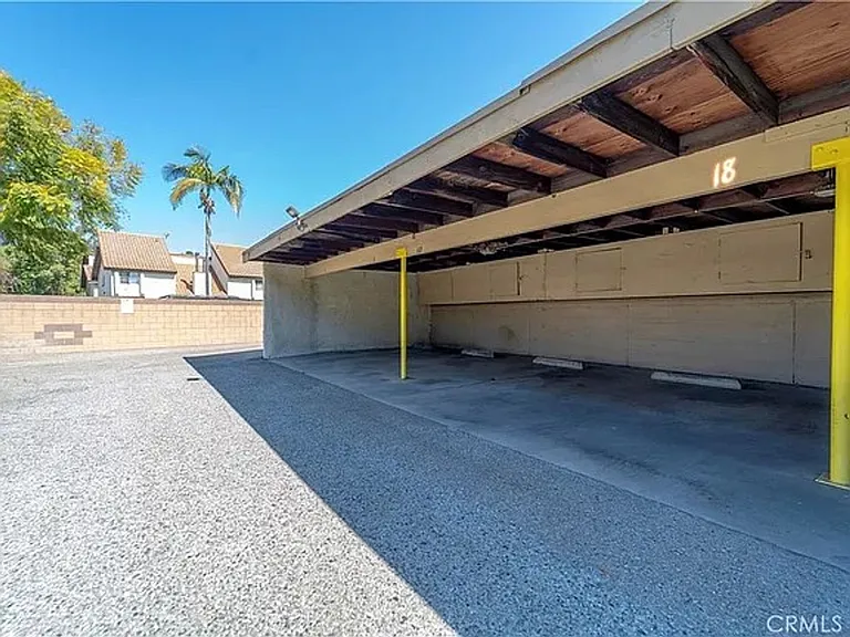 5593 Pioneer Blvd #18 — Photo 17