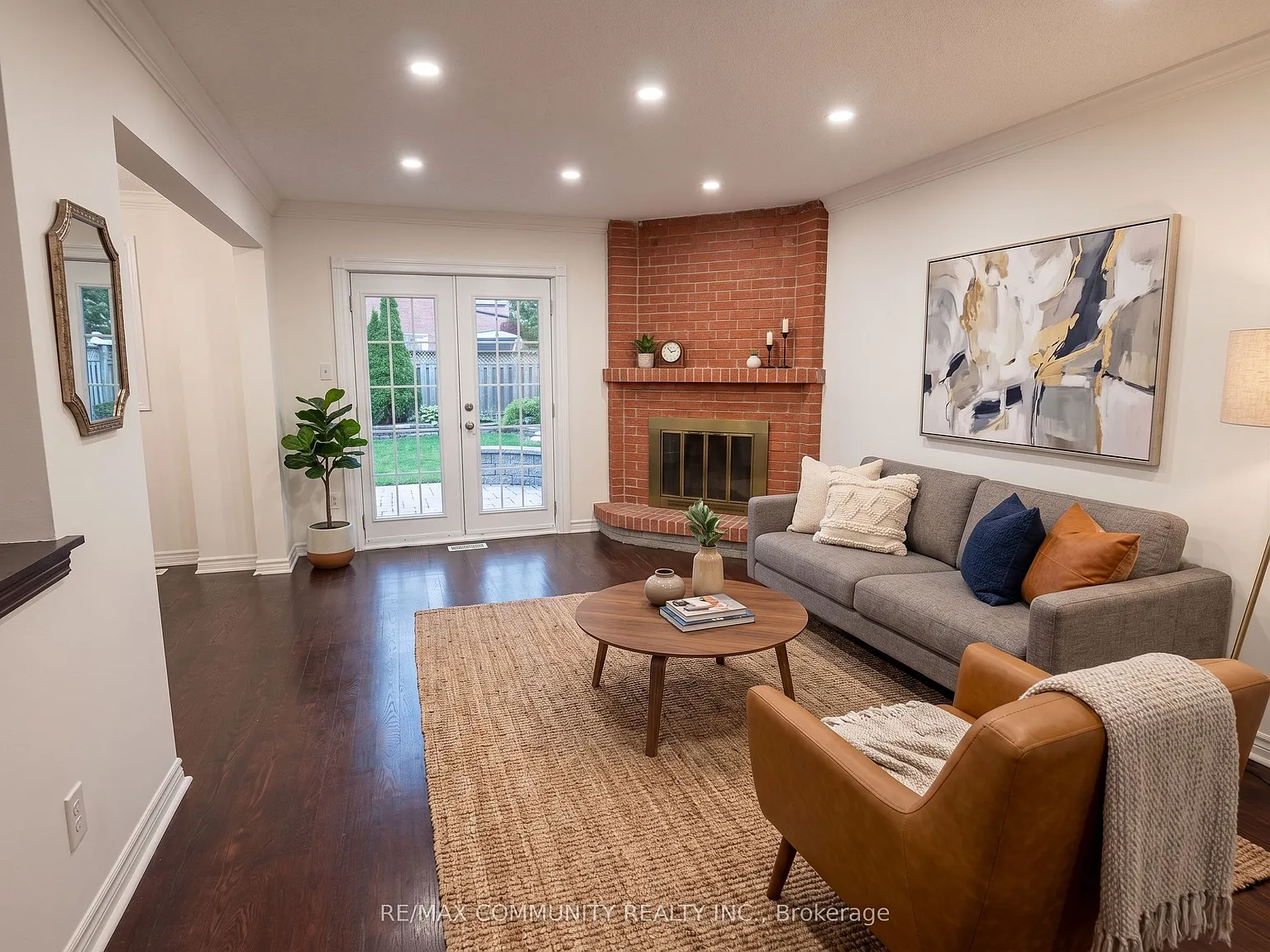 1 bed, $899 — Photo 2