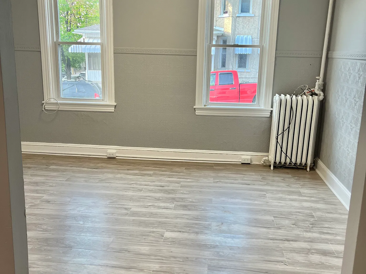 2 bed, 1077 sqft, $1,650 — Photo 4