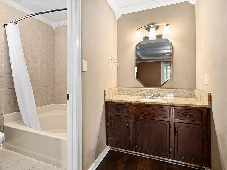 3338 Pinewood Dr — Photo 19