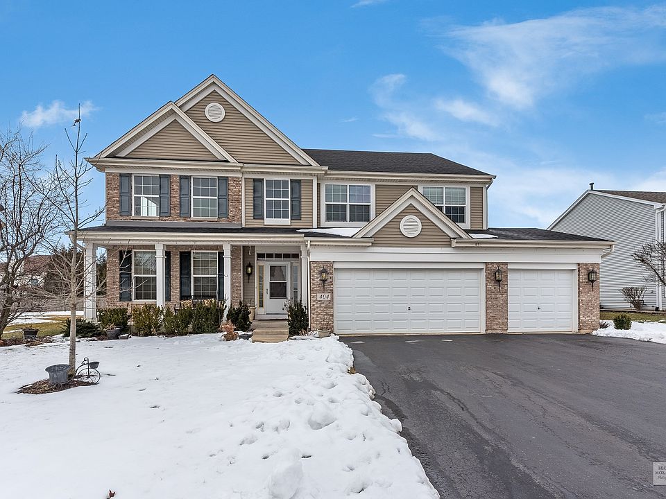 BEAUTIFUL INVITING FRONT PORCH