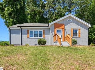 5 Edwards Mill Rd, Taylors, SC 29687