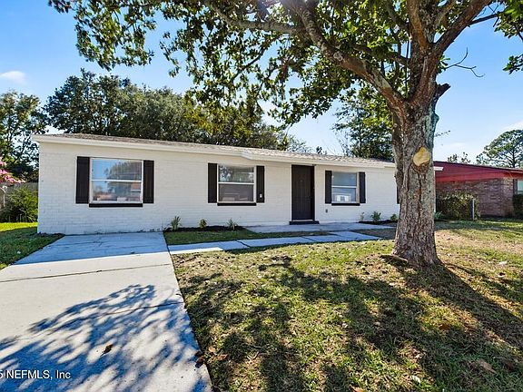 2nd image of 10954 WHITLY Court