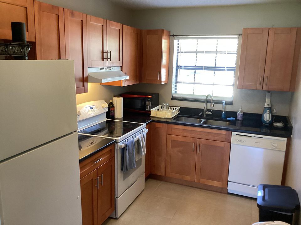 Lake Windwood Xiv Condominiums Boca Raton, FL Zillow