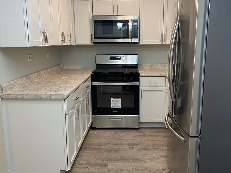 803 Anita Ave #201 — Photo 2