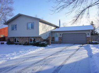 2308 24th Ave S, Fargo, ND 58103
