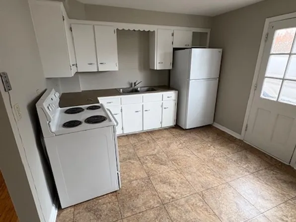 21st Street, 1339 21st St NE #1403, Canton, OH 44714