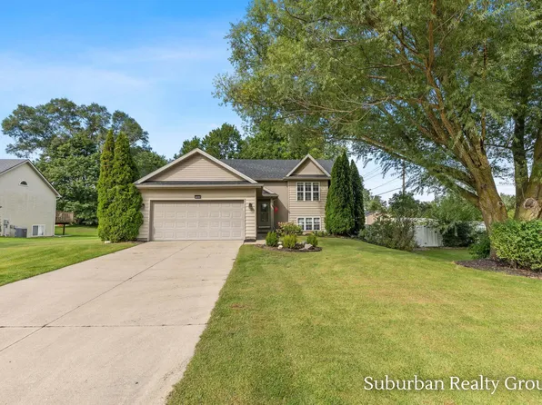 6379 Sheldon Dr, Hudsonville, MI 49426