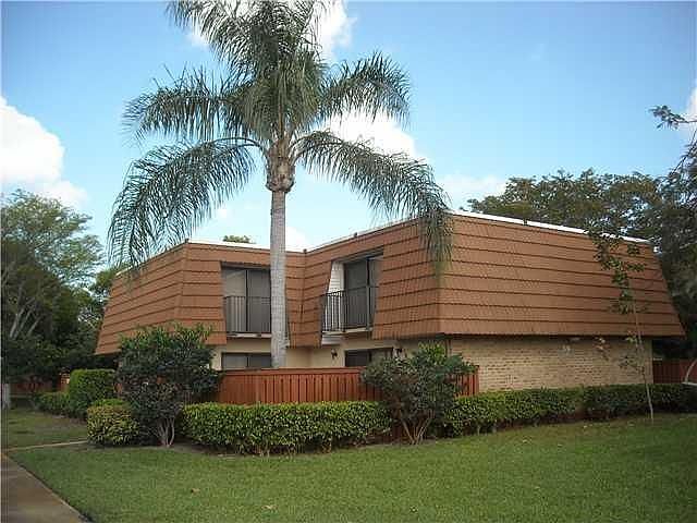 1st image of 2831 SW 11th Pl N