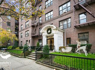 7320 Austin St APT 2F, Flushing, NY 11375