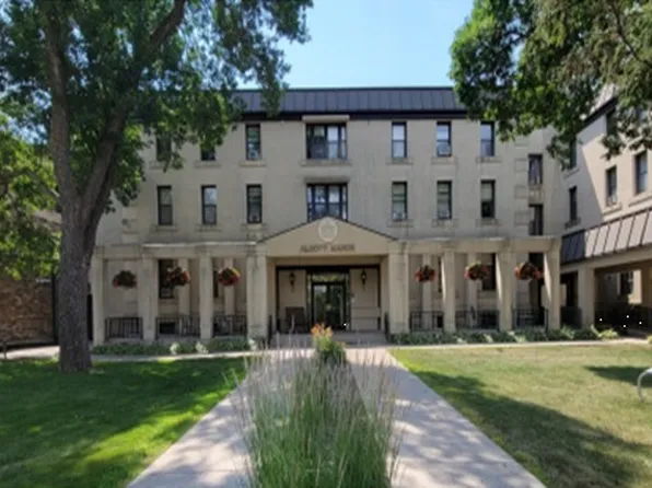 418 W Alcott Ave #103, Fergus Falls, MN 56537