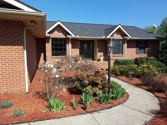 2nd image of 12784 Tanglewood Dr