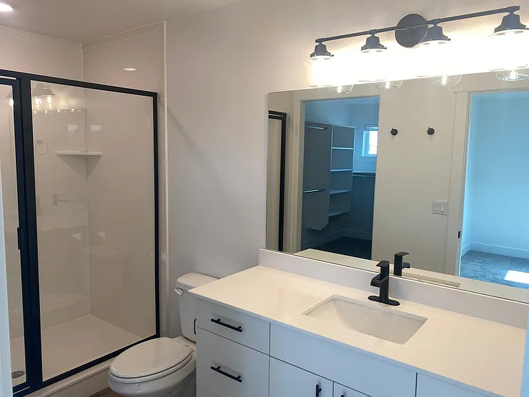 1104 E Jaylee Dr #1 — Photo 11