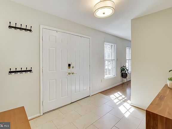 4th image of 10150 Red Spruce Rd