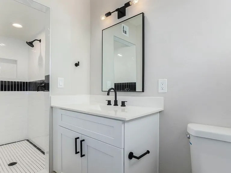 Jr Suite Bathroom