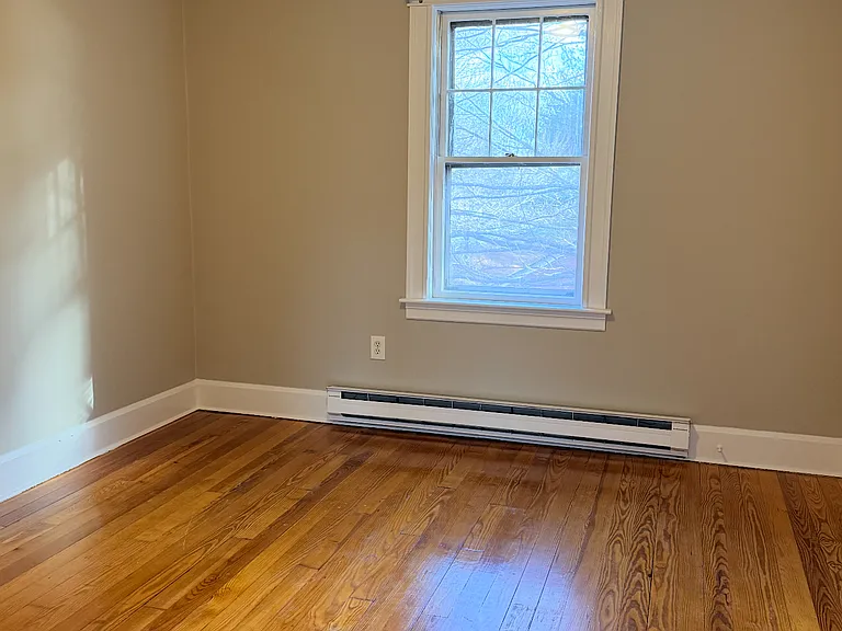 260 Providence Rd #1 — Photo 4