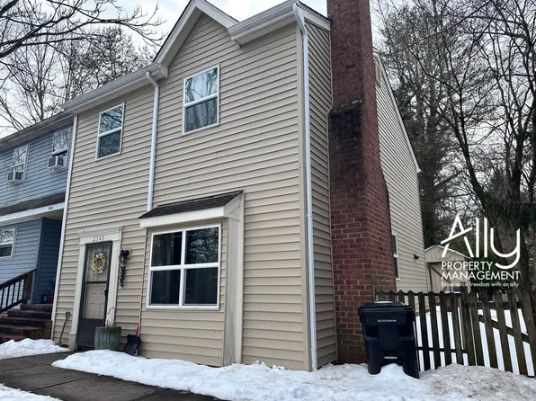 2383 Austin Dr, Charlottesville, VA 22911