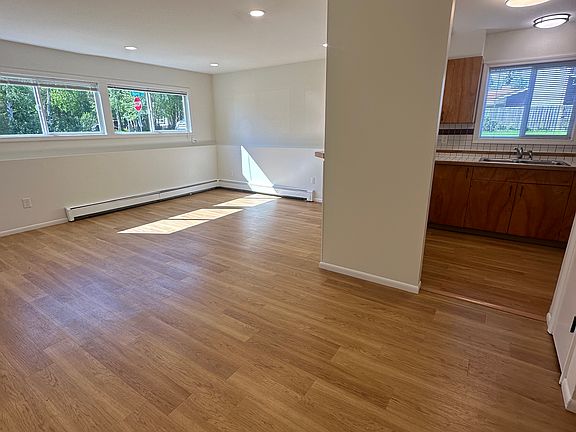 2nd image of 2526 W 27th Ave APT 8